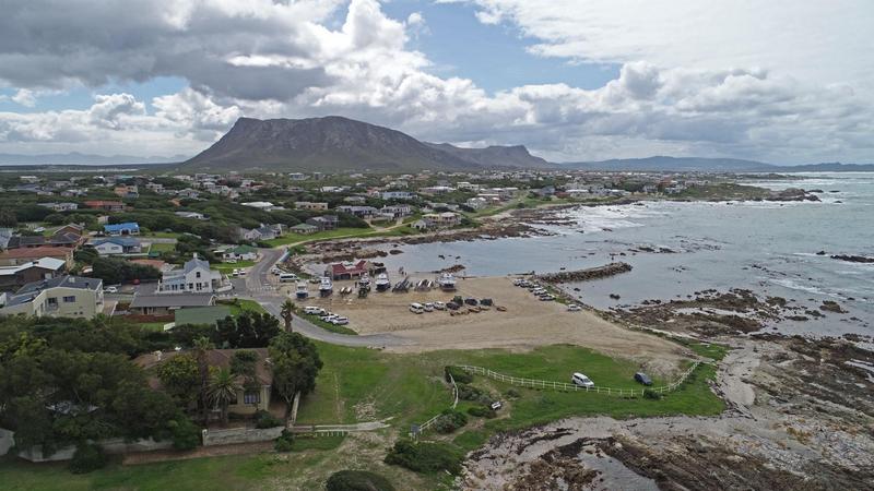 Commercial Property for Sale in Kleinbaai Western Cape